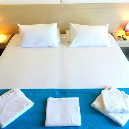 Stefos アパート *